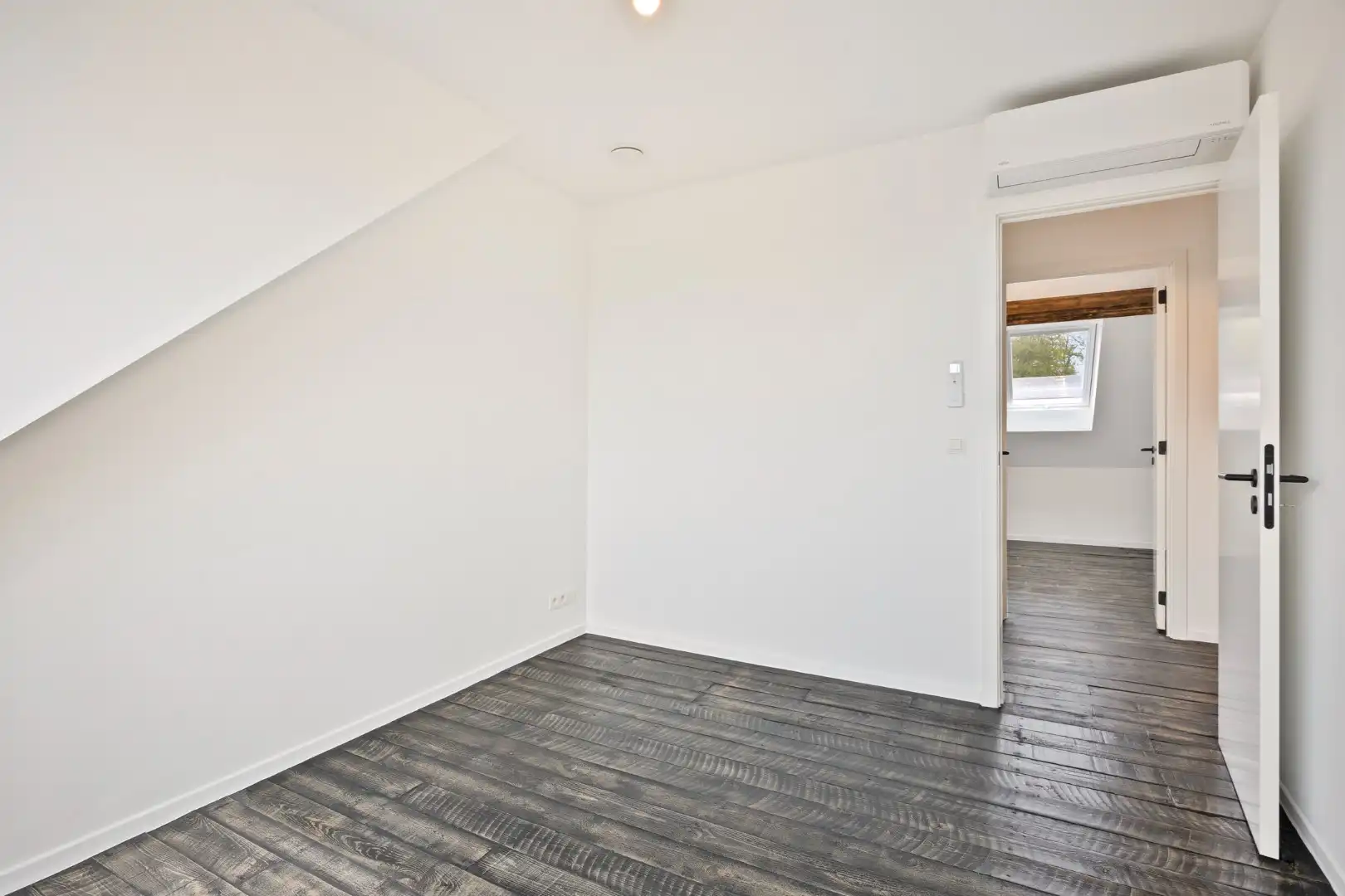 Totaal gerenoveerde woning met 3 slaapkamers, 2 badkamers, tuin en terras in Kessel-Lo! – EPC 14 kWh/m² - bewoonbare opp. 152 m² foto 22