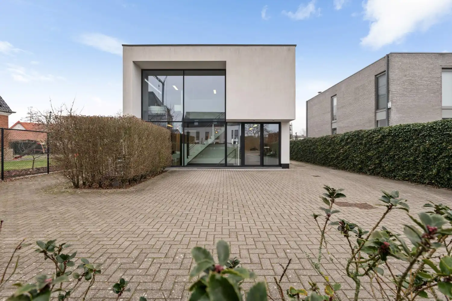 RECENTE HANDELSWONING OP COMMERCIELE LIGGING! foto 2