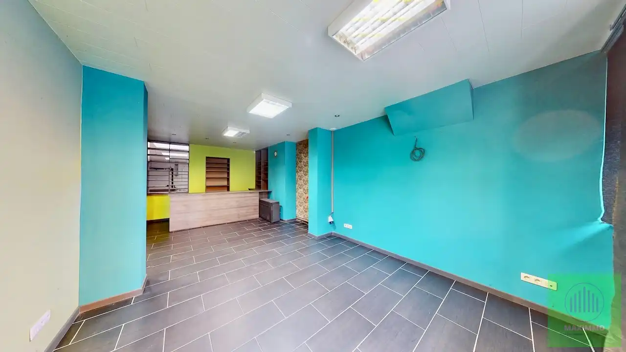 TE KOOP: Handelspand met magazijn én mogelijkheid tot woonst in hartje Lauwe! foto 5