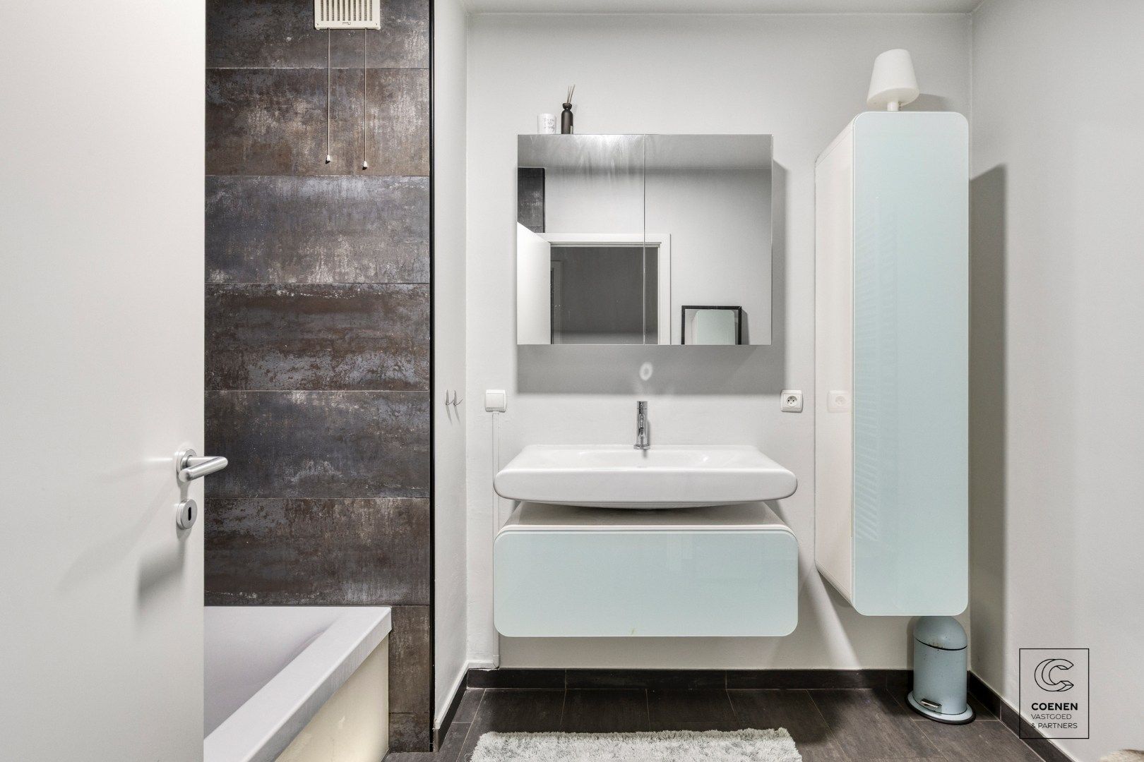 Instapklaar appartement van 91  m² met 2 slaapkamers te Kontich! foto 11