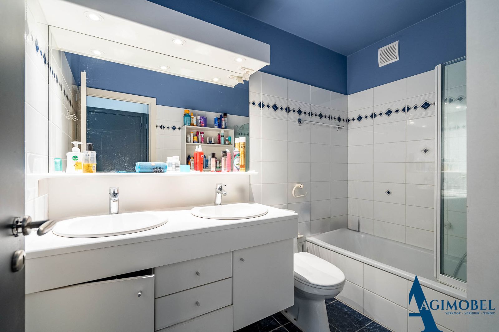 Aangenaam appartement met zijdelings zeezicht op de Parmentierlaan te Knokke foto 10