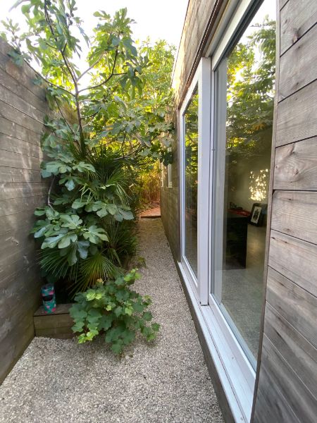 Roeselare - Stadsrand: Ruime, vernieuwde tussenwoning met 195m² woonoppervlakte & 4 slaapkamers foto 5