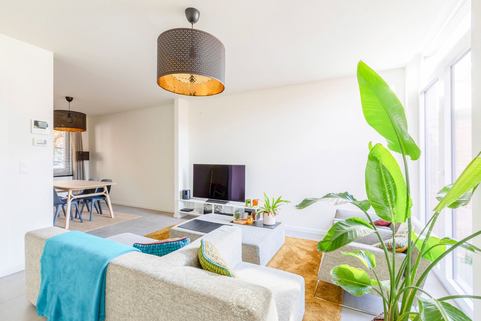 Gerenoveerde feelgood gezinswoning in de begeerde Paddeschootdreef foto 8