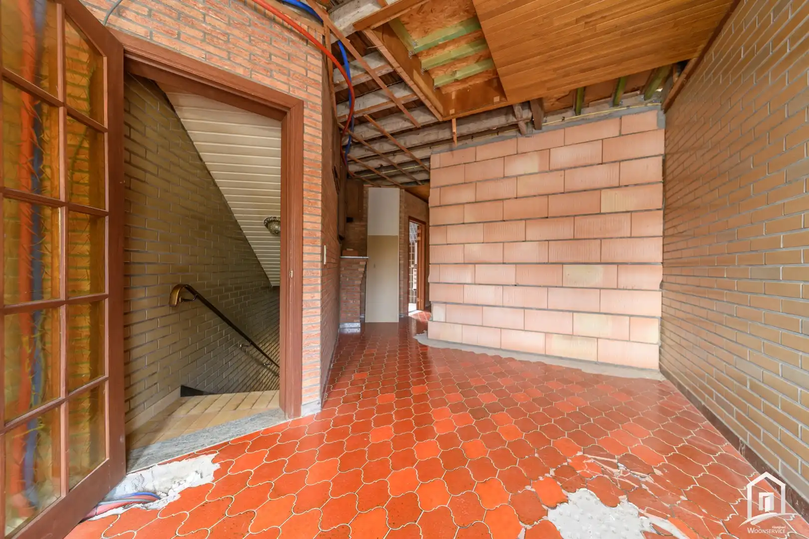 Te renoveren ruime, karaktervolle gezinswoning te Aalst foto 11