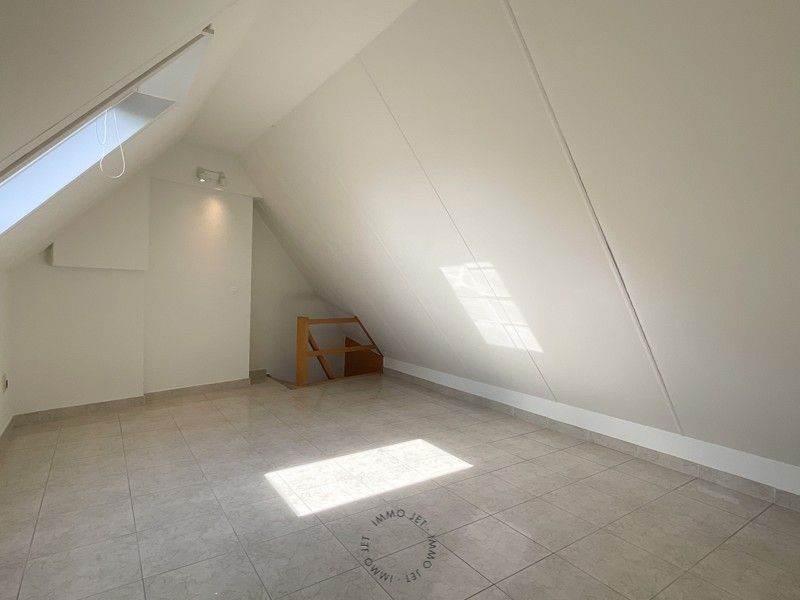 Duplex appartement in het centrum van Beveren foto 11