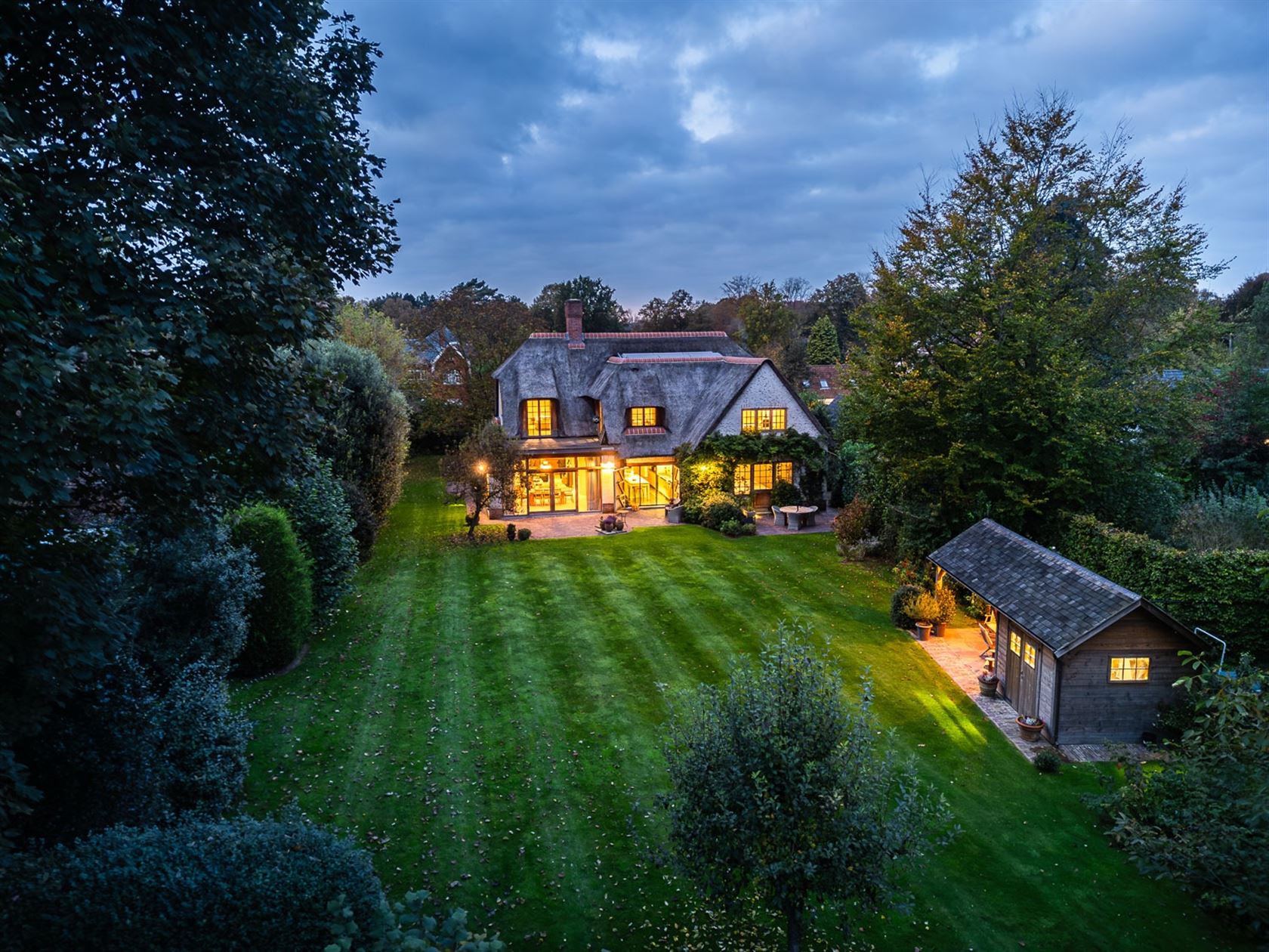 Bijzondere villa in het prachtige Deurle foto 1