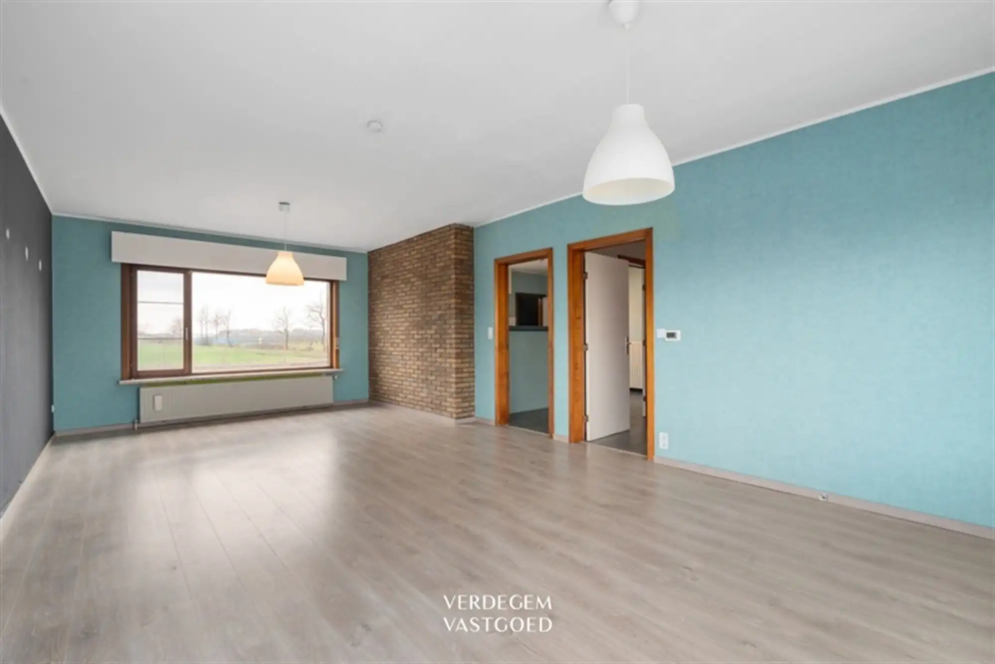 Vrijstaande bungalow met weidse zichten op toplocatie foto 5