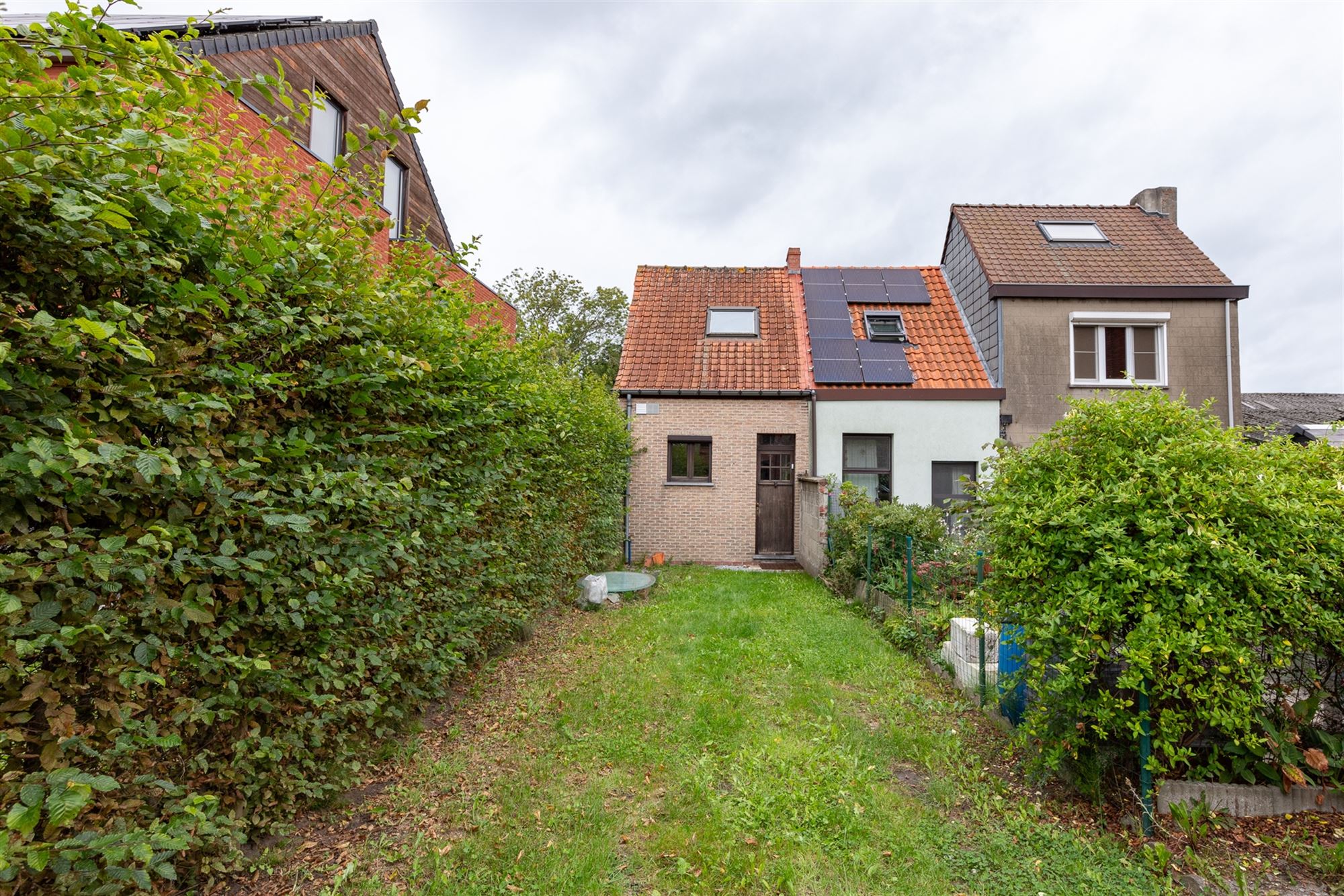 Knusse rijwoning op aangename en rustige ligging te Wetteren  foto 16