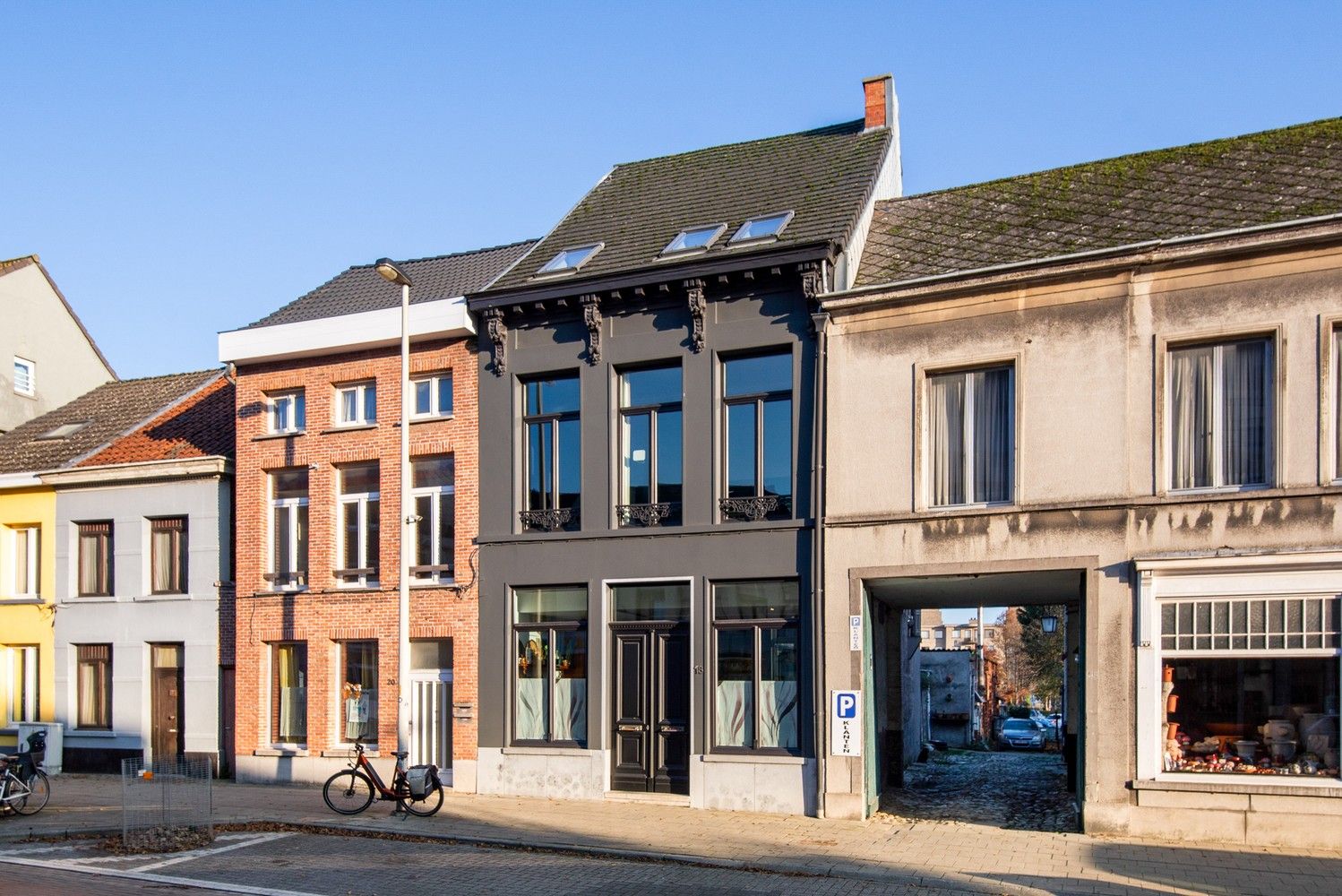 Prachtig gerenoveerde herenwoning op toplocatie te Lier foto 36