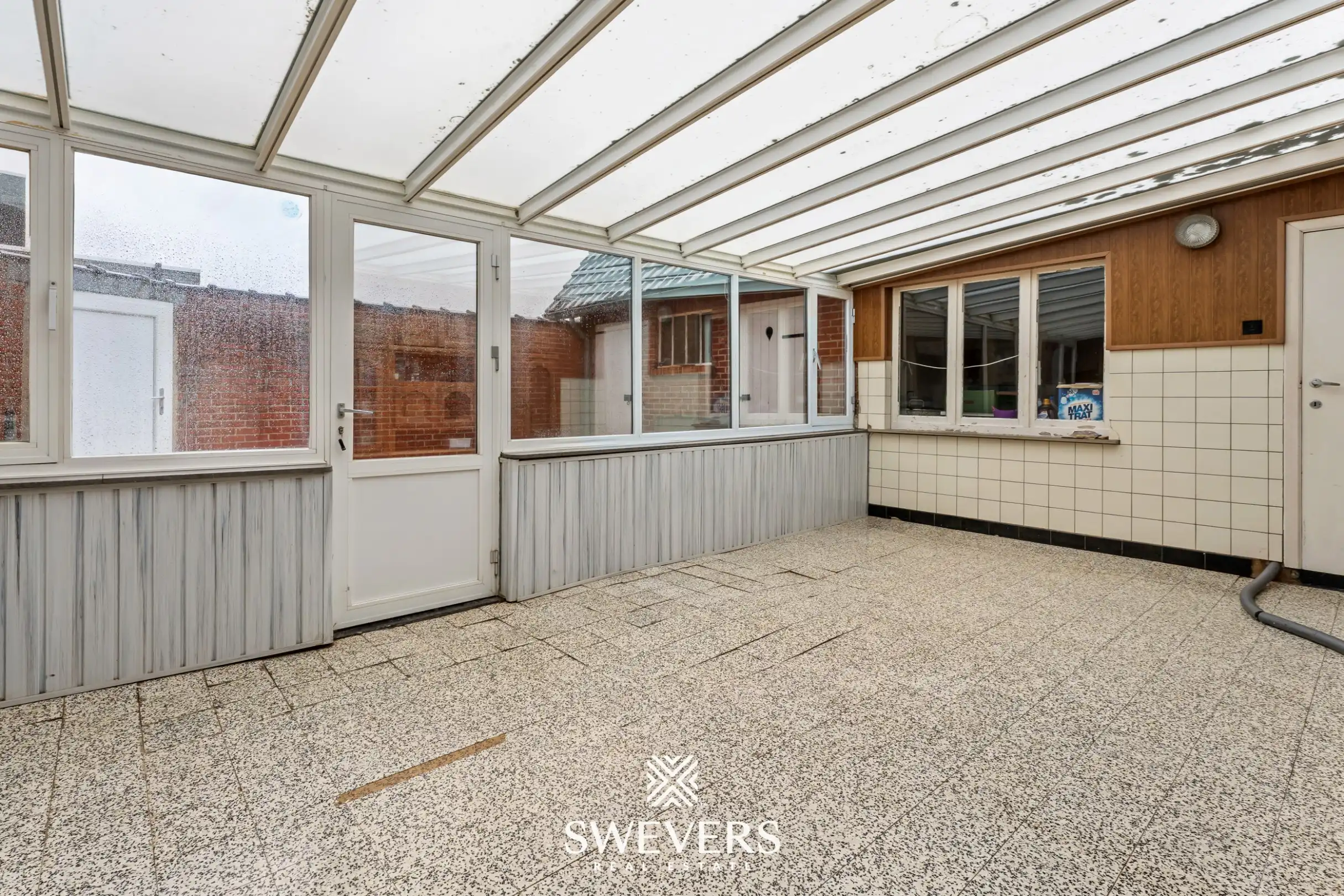 Woning met potentieel, vernieuwd dak en ramen te Borgloon foto 19