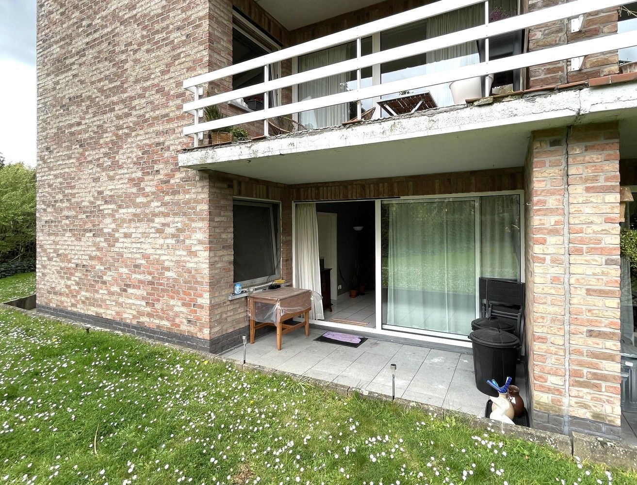 Appartement met prachtig terras op een groene topligging foto 9