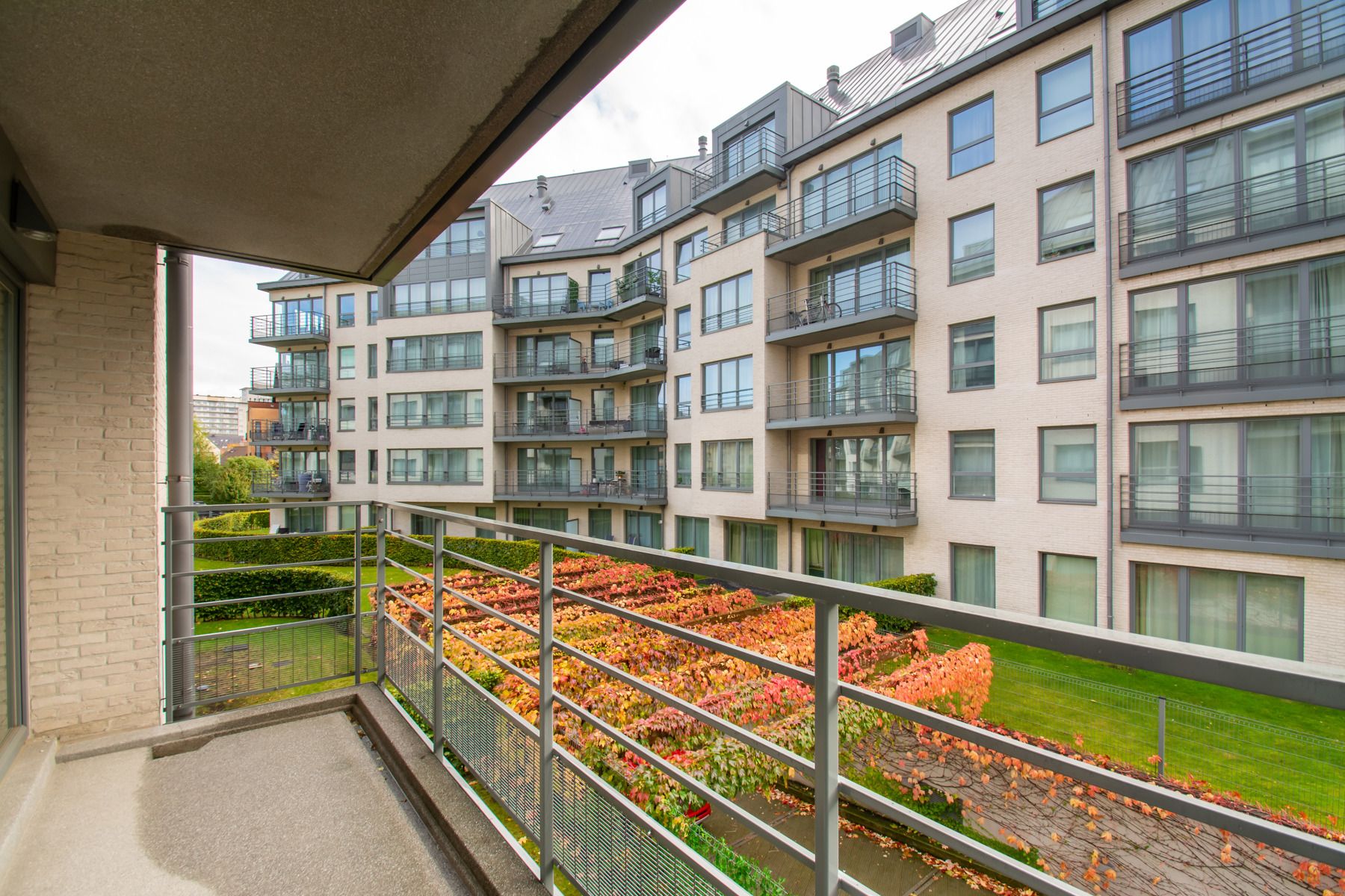 LICHTRIJK - Prachtig gem. app. 2k. met TERRAS - (NAVO area) foto 7