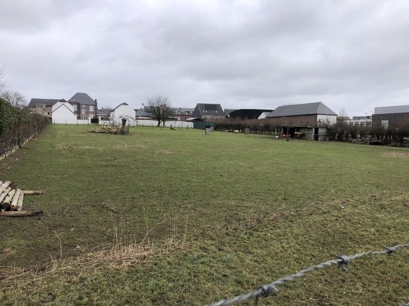 Een perceel grond gelegen in woongebied te Denderhoutem, nabij de Pastorijweg foto 3