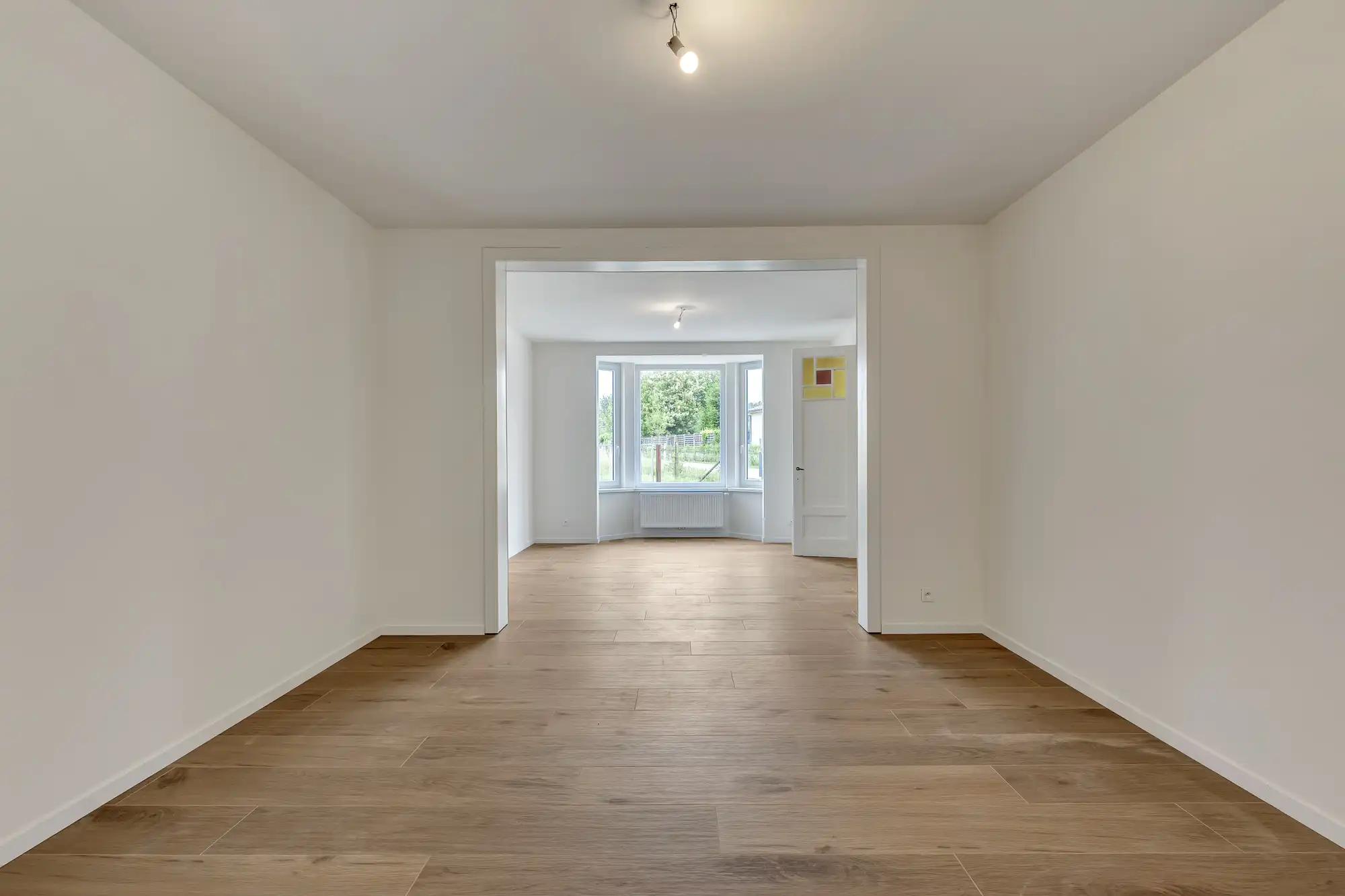 Energetische gerenoveerde woning op toplocatie foto 9