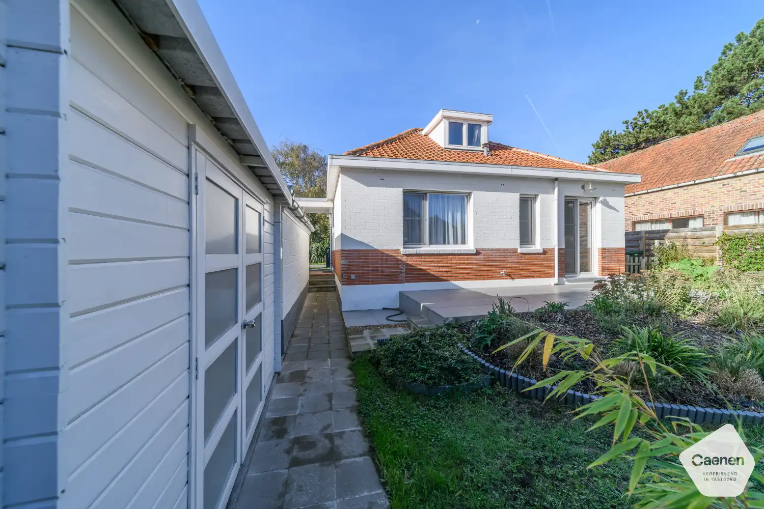 Instapklare alleenstaande woning met tuin en garage in Koksijde foto 6
