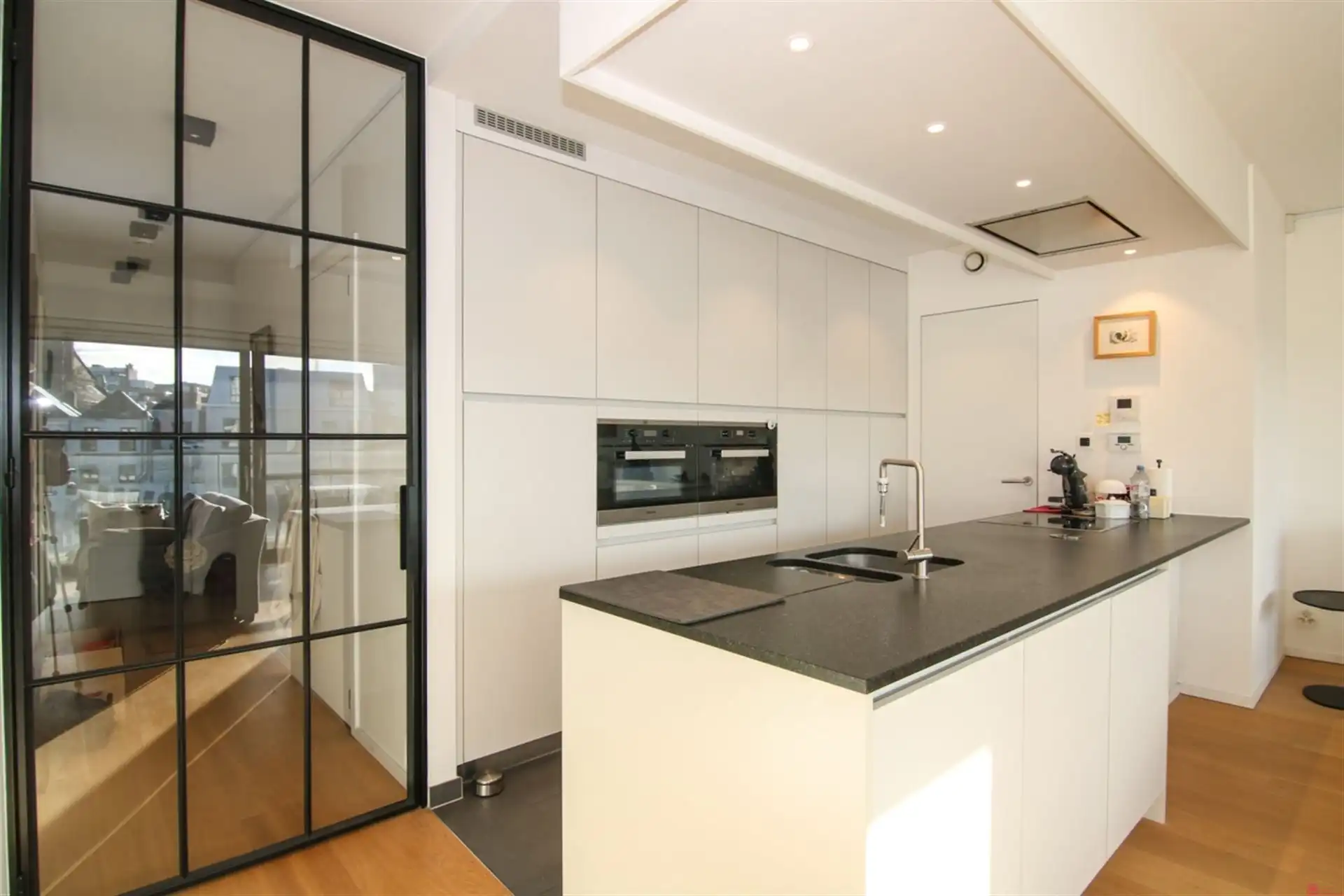 Instapklaar appartement met zonneterras en zicht op de Leie foto 10