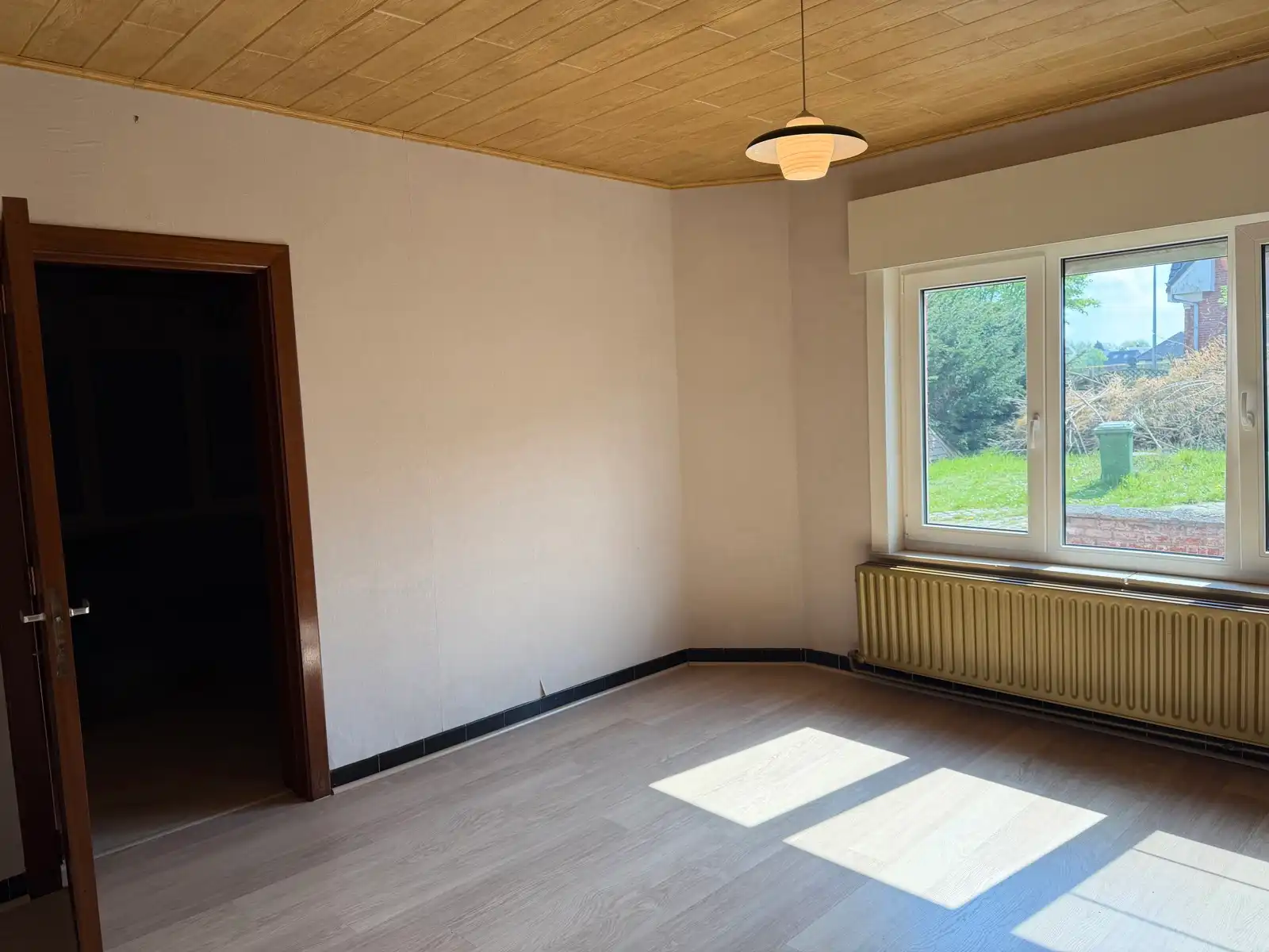 Vrijstaande woning met veel potentieel op mooie locatie. foto 10