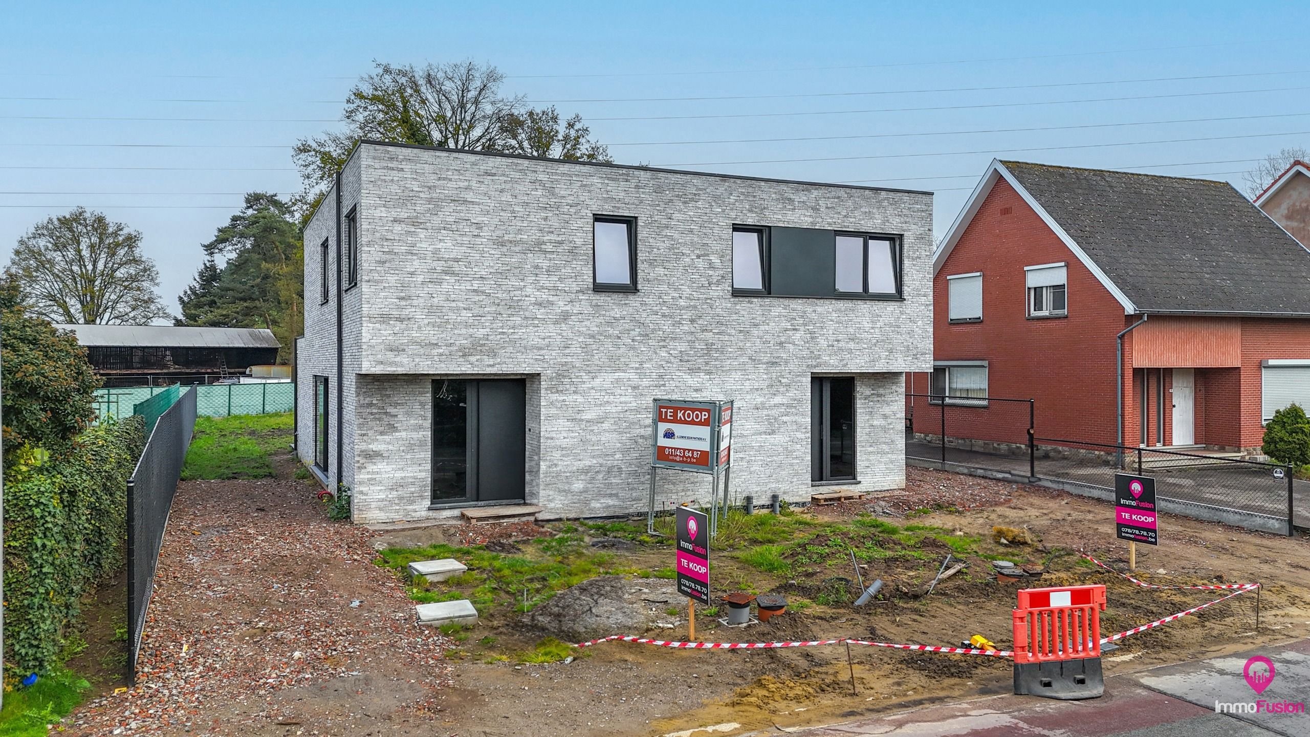 Rustig gelegen instapklare nieuwbouw met 3 slaapkamers! foto 27