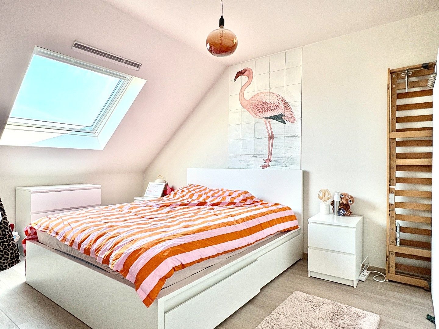 Hedendaagse woning met uitweg en 3 slks te huur in Kuurne. foto 12