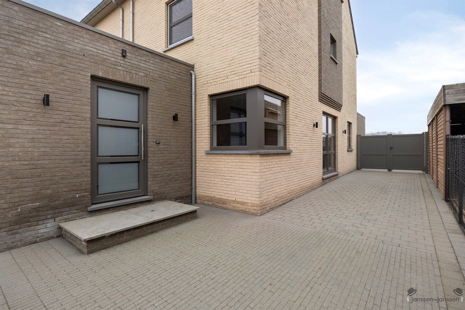 Huis te koop foto 2