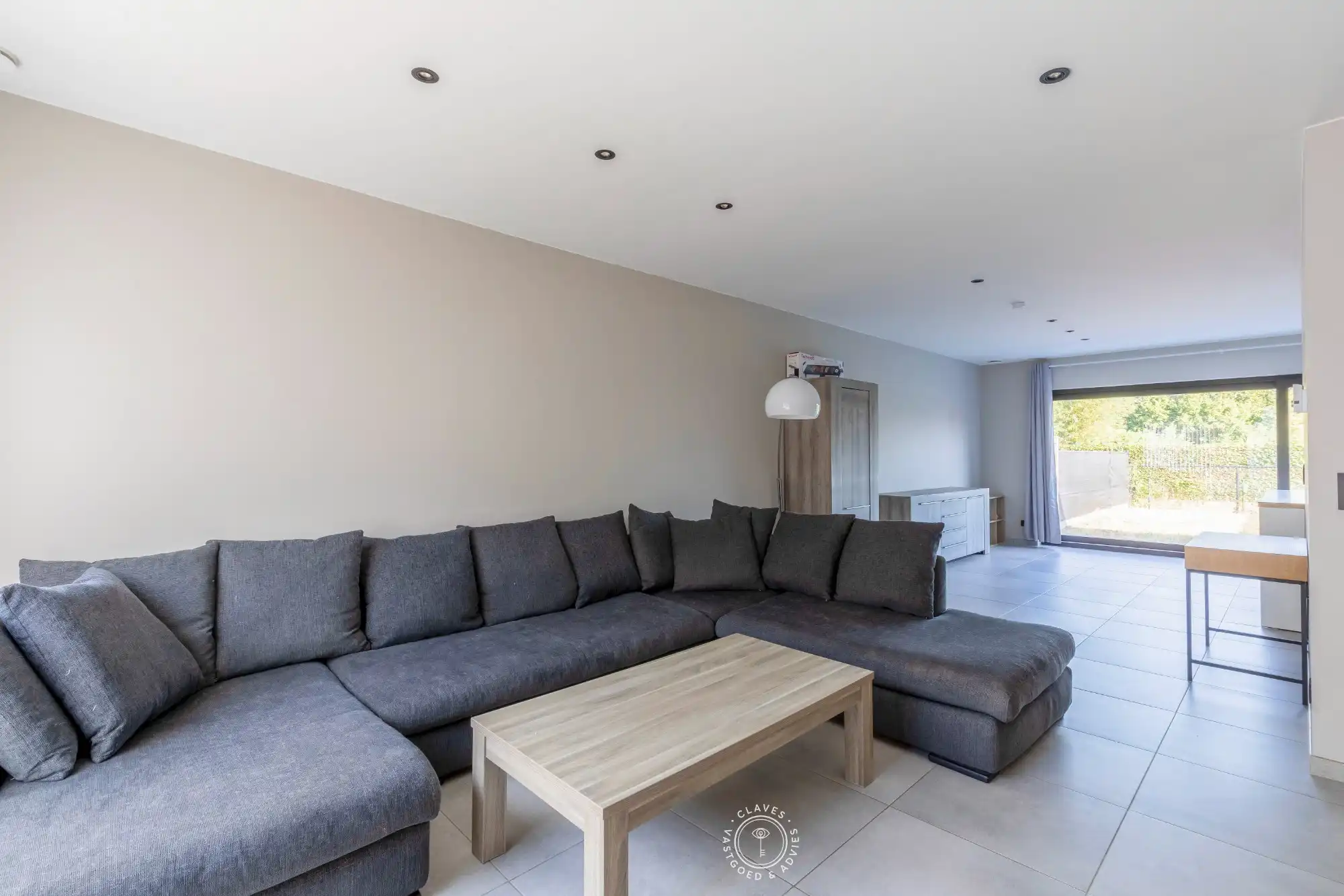 Praktische nieuwbouw woning met tuin en garage foto 9