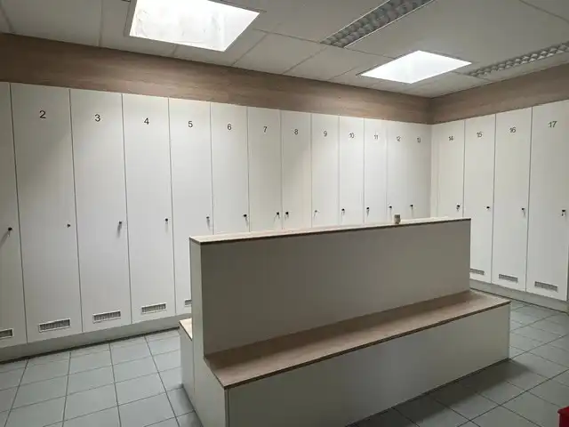 REPRESENTATIEF BEDRIJFSGEBOUW MET KANTOREN EN DUURZAME ENERGIE OP TOPLOCATIE TE HEUSEN - ZOLDER foto 37