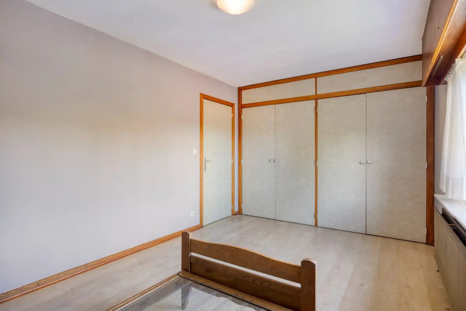 Goed onderhouden ruim ingedeelde woning met 3 slpks + zolder foto 18