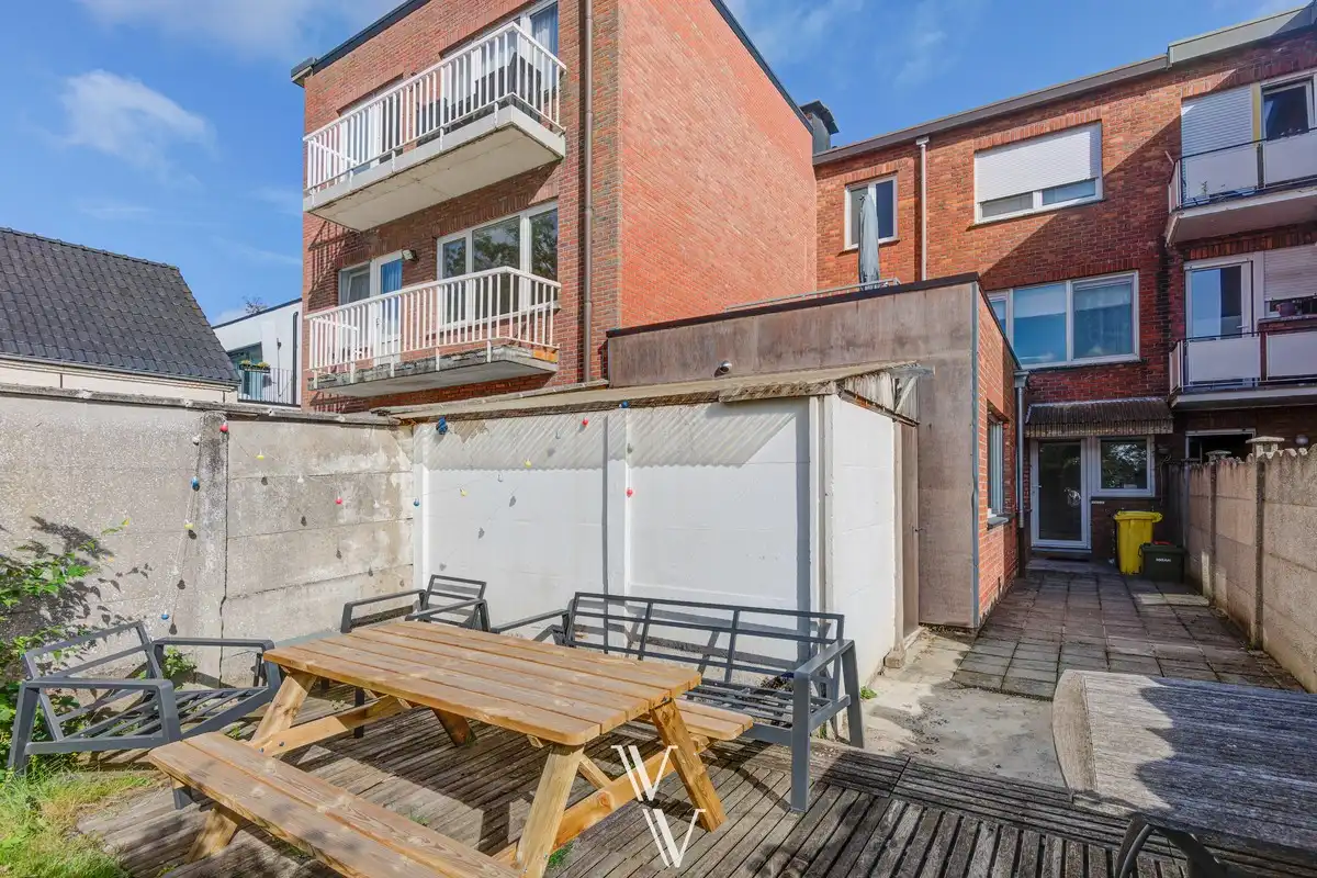 Opbrengsteigendom met kangoeroewoning-mogelijkheid, tuin en terras foto 16