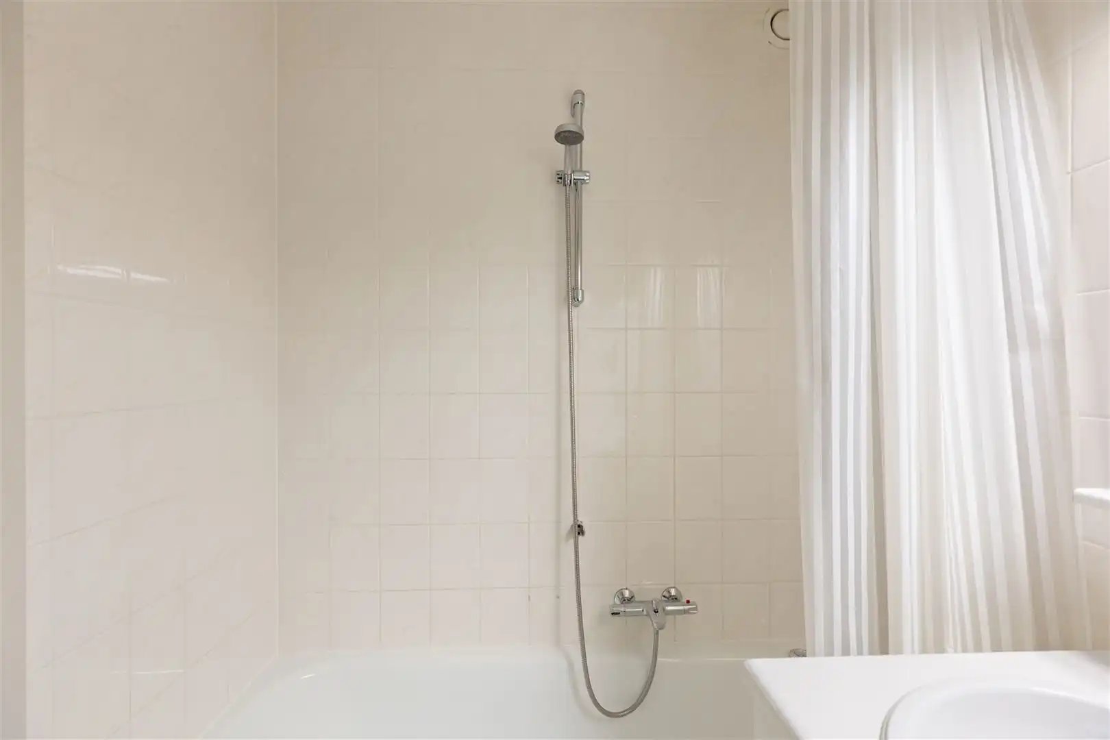 Prachtig zuidgericht appartement met zicht op duinen foto 13