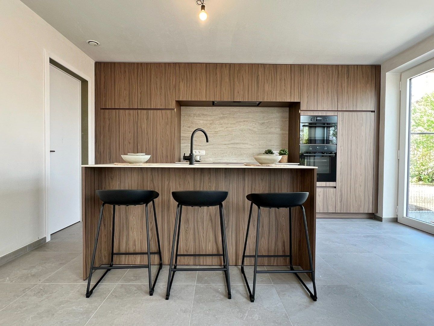 Halfopen karaktervolle nieuwbouwwoningen met dubbele garage en tuin. ( 6%btw mogelijk ) foto 12