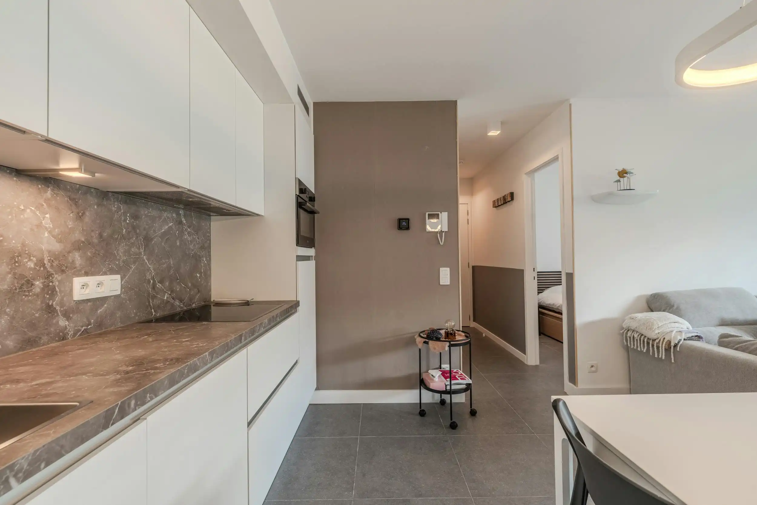 Prachtig gelijkvloers appartement met 1 slaapkamer en terras! foto 9