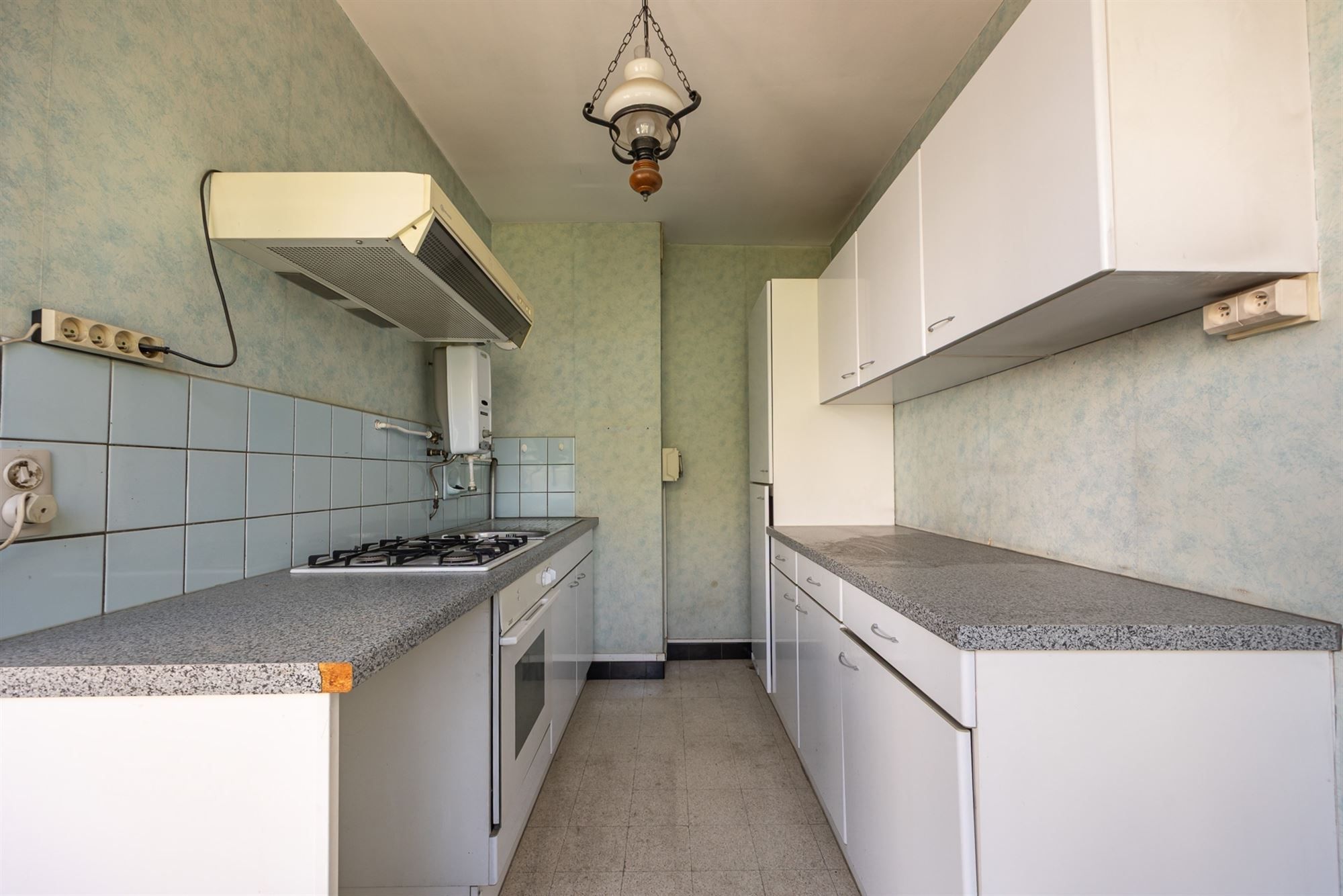 Op te frissen appartement met zuidgericht terras foto 5