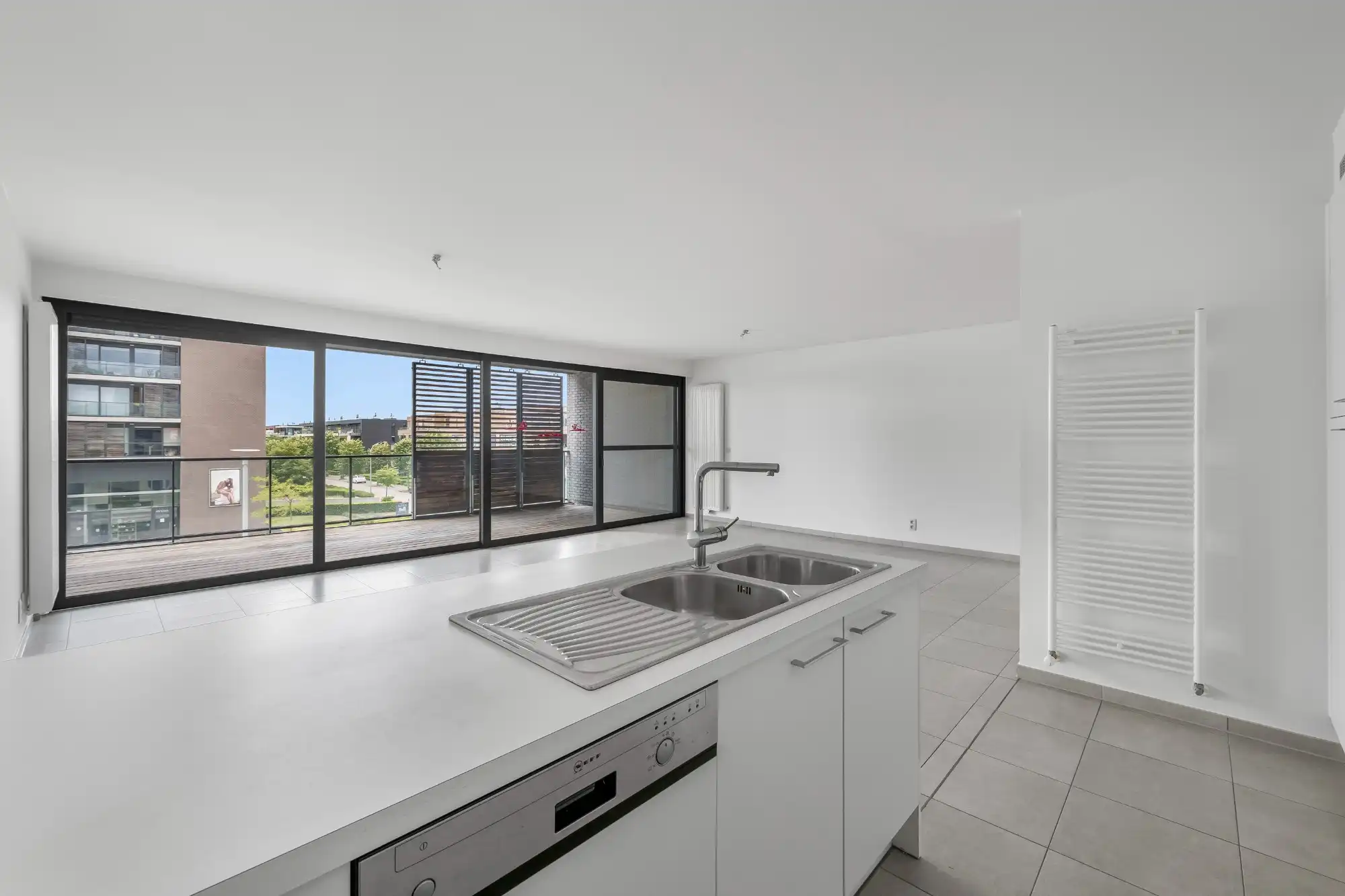 Lichtrijk appartement met Schelde-zicht, 2 slaapkamers en 2 parkeerplaatsen aan het Georges Van Dammeplein in Temse foto 12