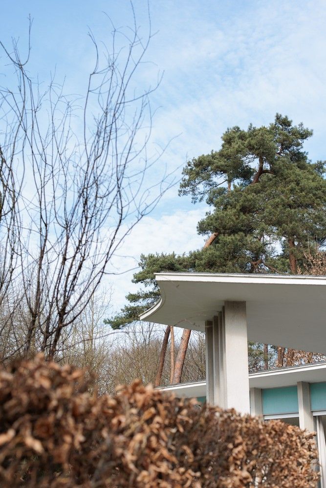 Architecturale woning op een perceel van ca. 6.395 m² foto 28