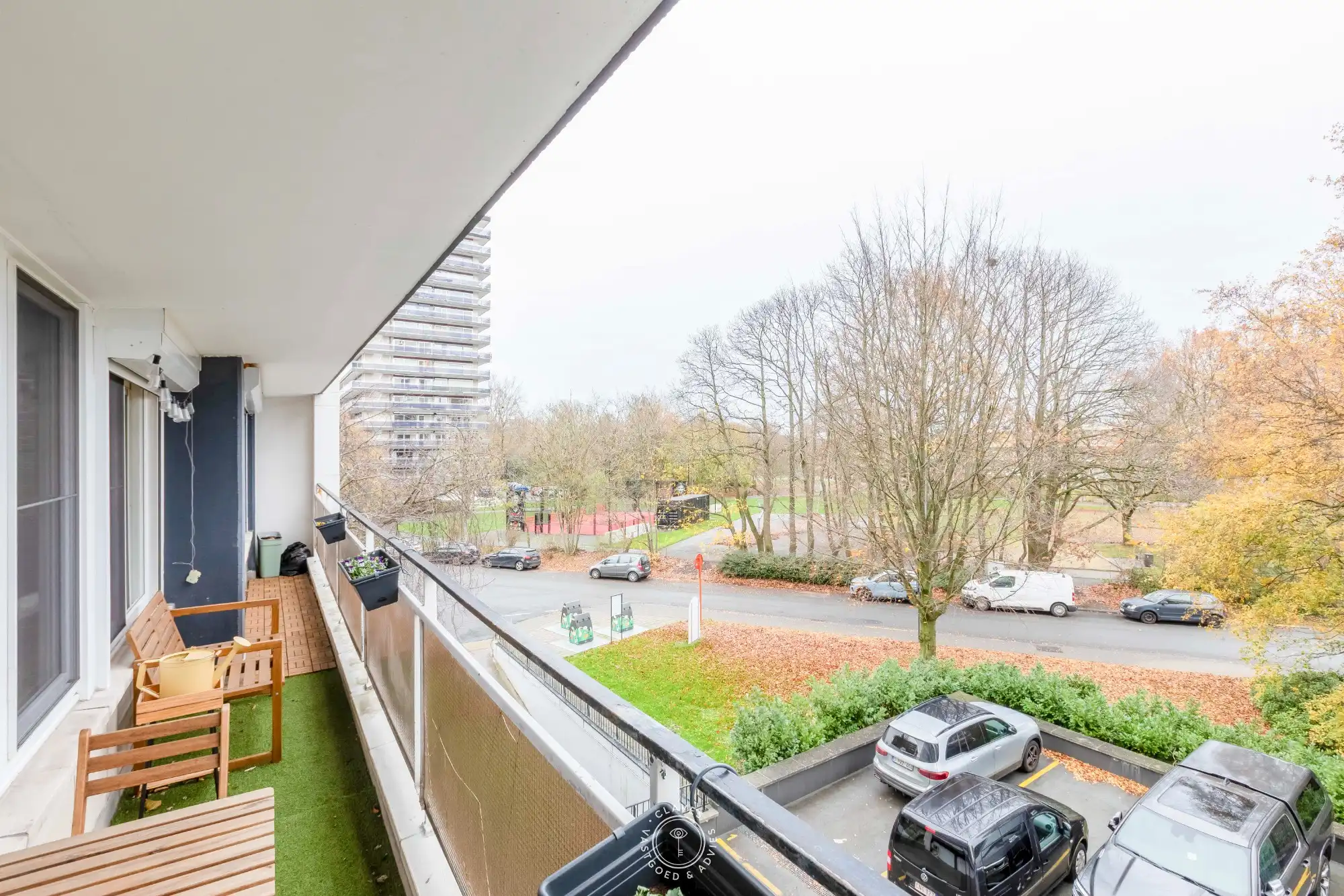 Zeer aangenaam en lichtrijk 3 slaapkamer appartement foto 14