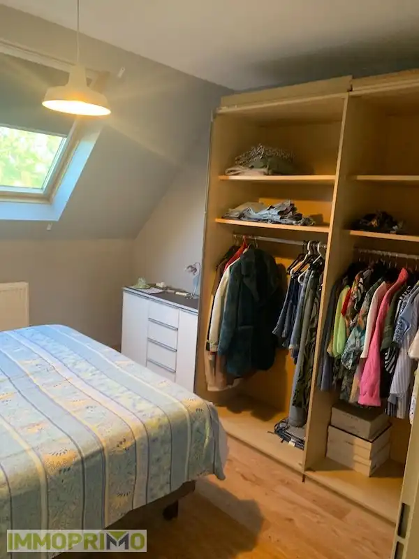 Mooi 2 slaapkamerappartement op de 2e verdieping met lift op wandelafstand van het centrum. foto 11
