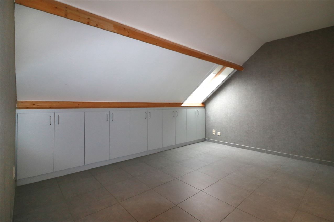 Duplex met 2 grote slpk, zuidterras, nabij station foto 23