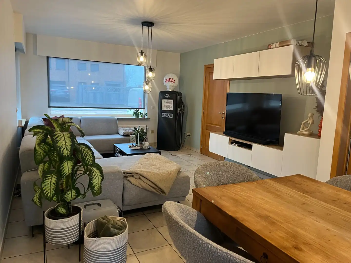 Gezellig halfopen woning met tuin en terras. foto 2