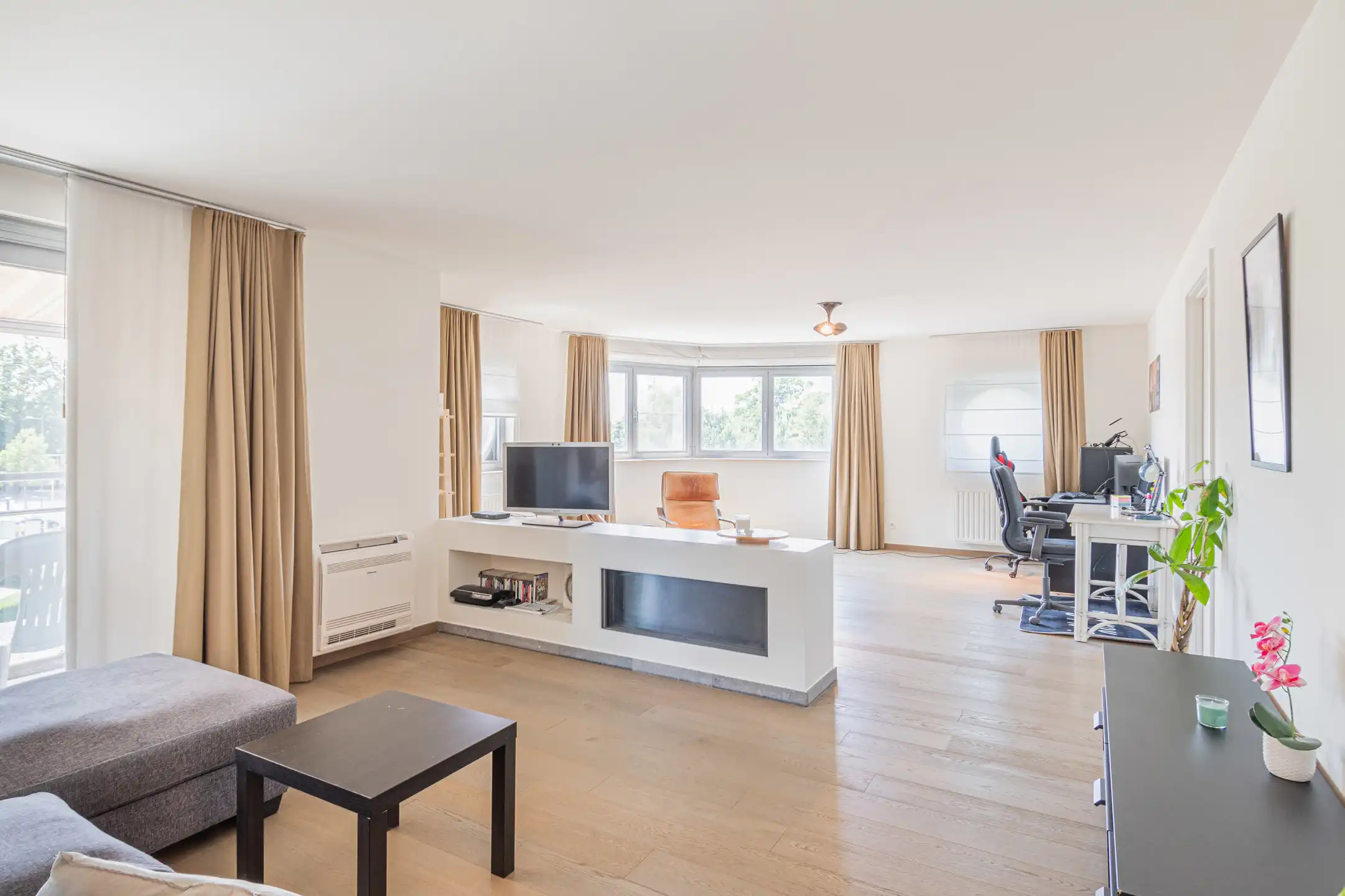 Appartement met terras en garage te huur in Willebroek foto 2