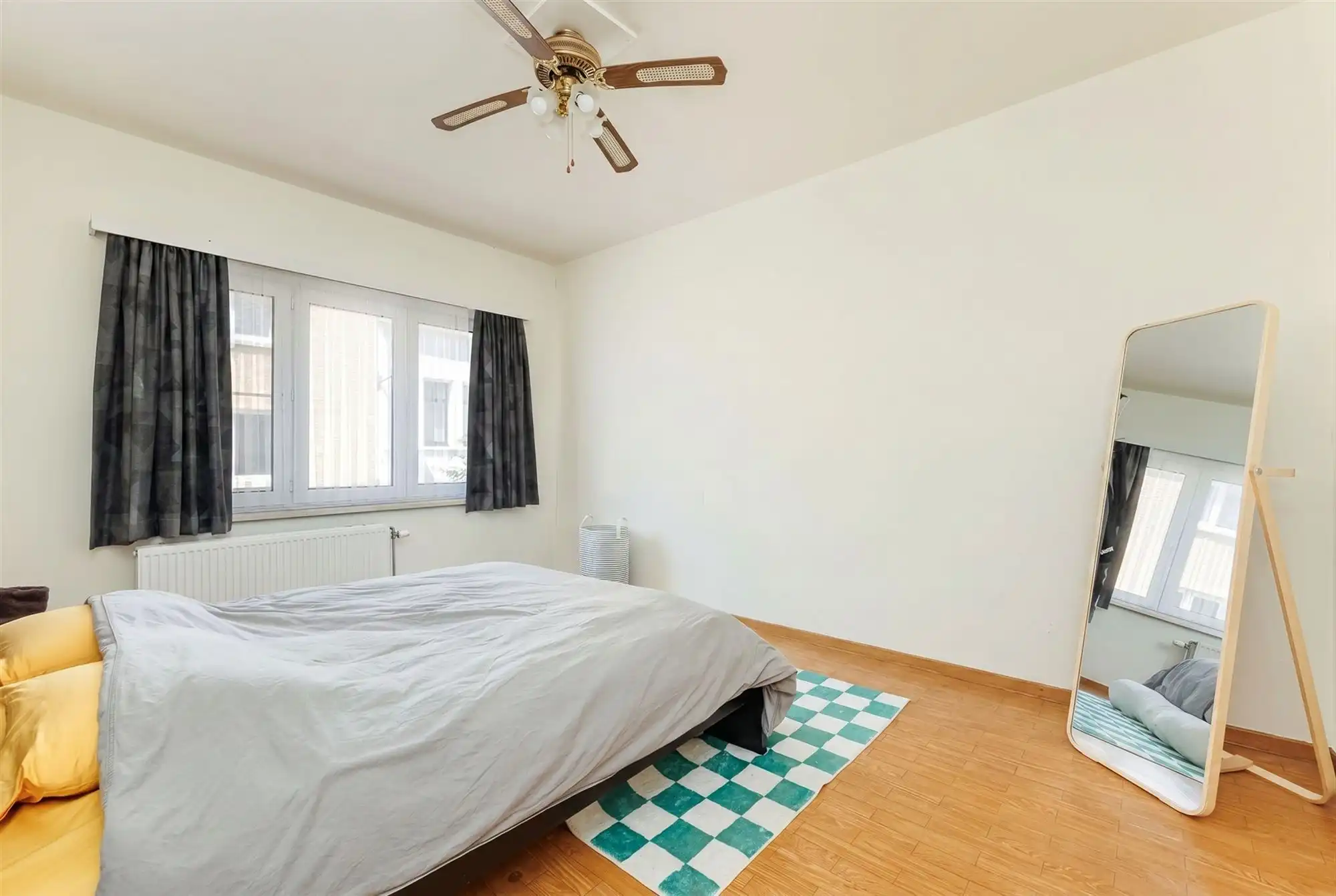 Appartement met terras op gunstige locatie foto 4