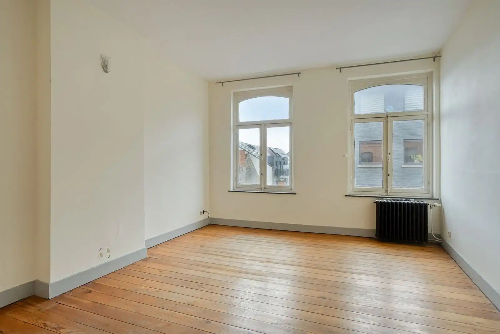 Praktijk + triplexappartement (3 slaapkamers & 2 badkamers) te centrum Halle  foto 23