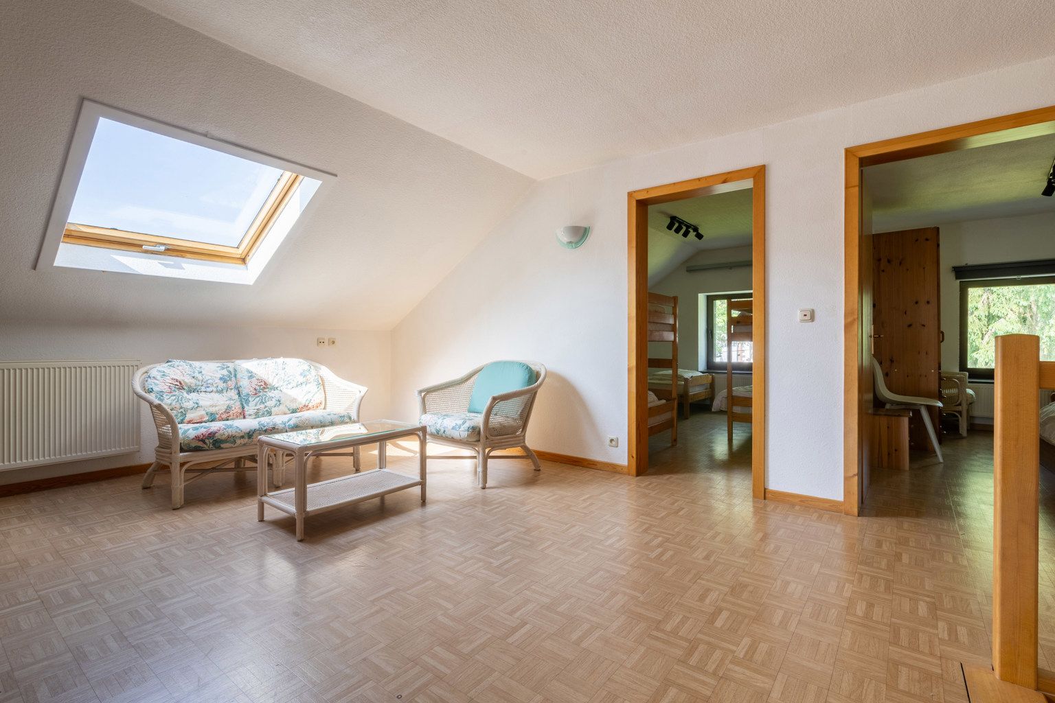 Ruime woning in een oase van groen! foto 17