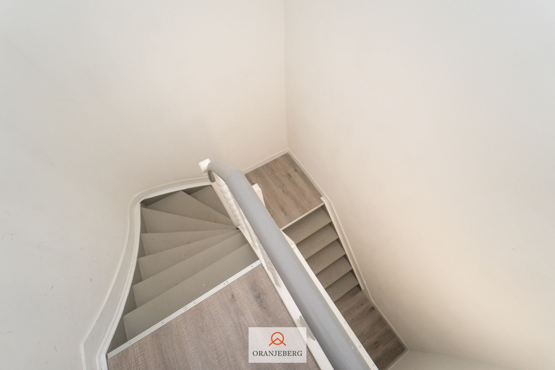 Ruim gerenoveerd 1 slpk-appartement vlakbij François Laurentplein te centrum Gent foto 32