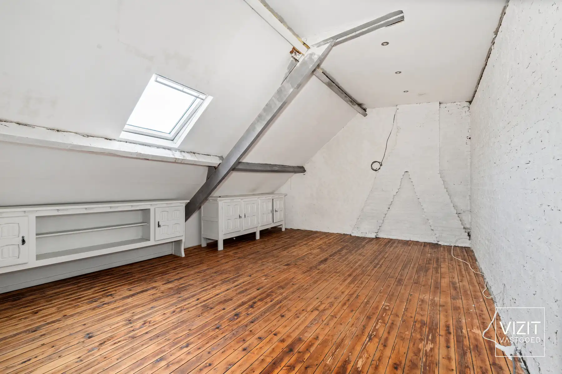 Handelshuis met woonst en ontwikkelingsmogelijkheden foto 16