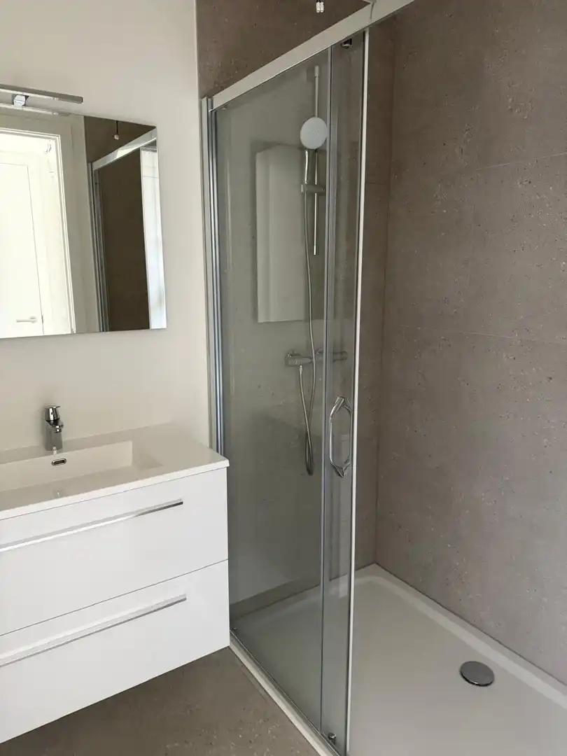 Nieuwbouwappartement met 2 slaapkamers en ruim terras in centrum Houthalen foto 3