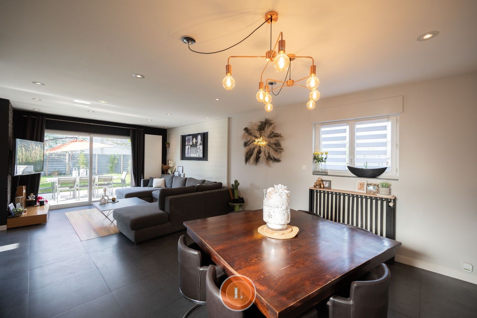 Instapklare villa met 4 slaapkamers op perceel van 1053m². foto 6