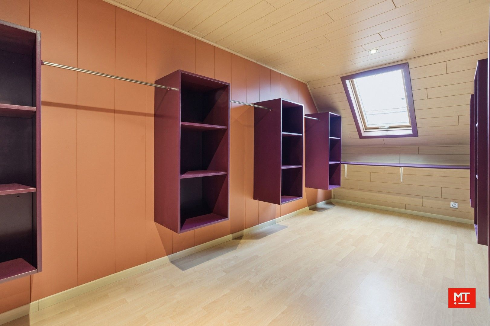 Instapklare woning met 3 à 4 slaapkamers, ZW-gerichte tuin en garage te koop in Moorslede foto 20