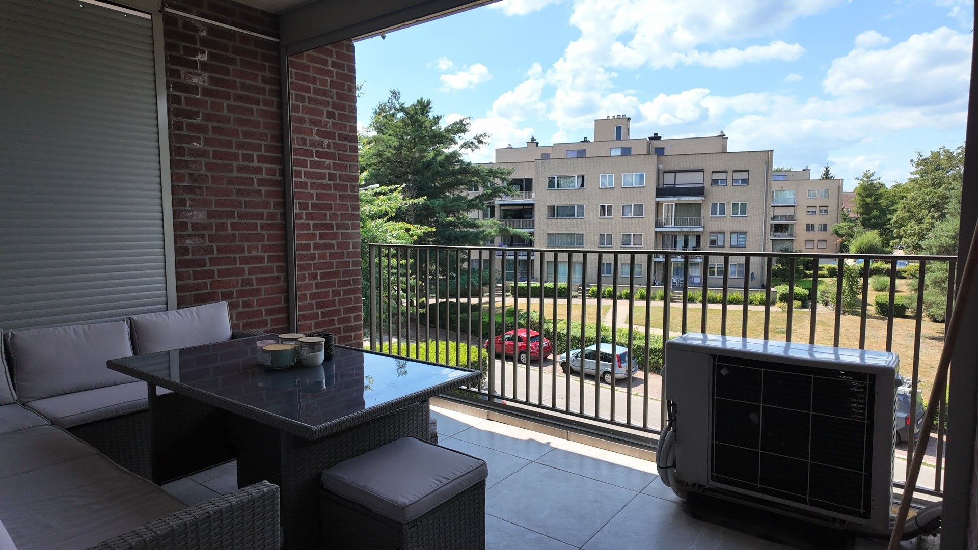 APPARTEMENT MET 2 SLKPS TE KOOP - HARTJE MAASMECHELEN foto 16