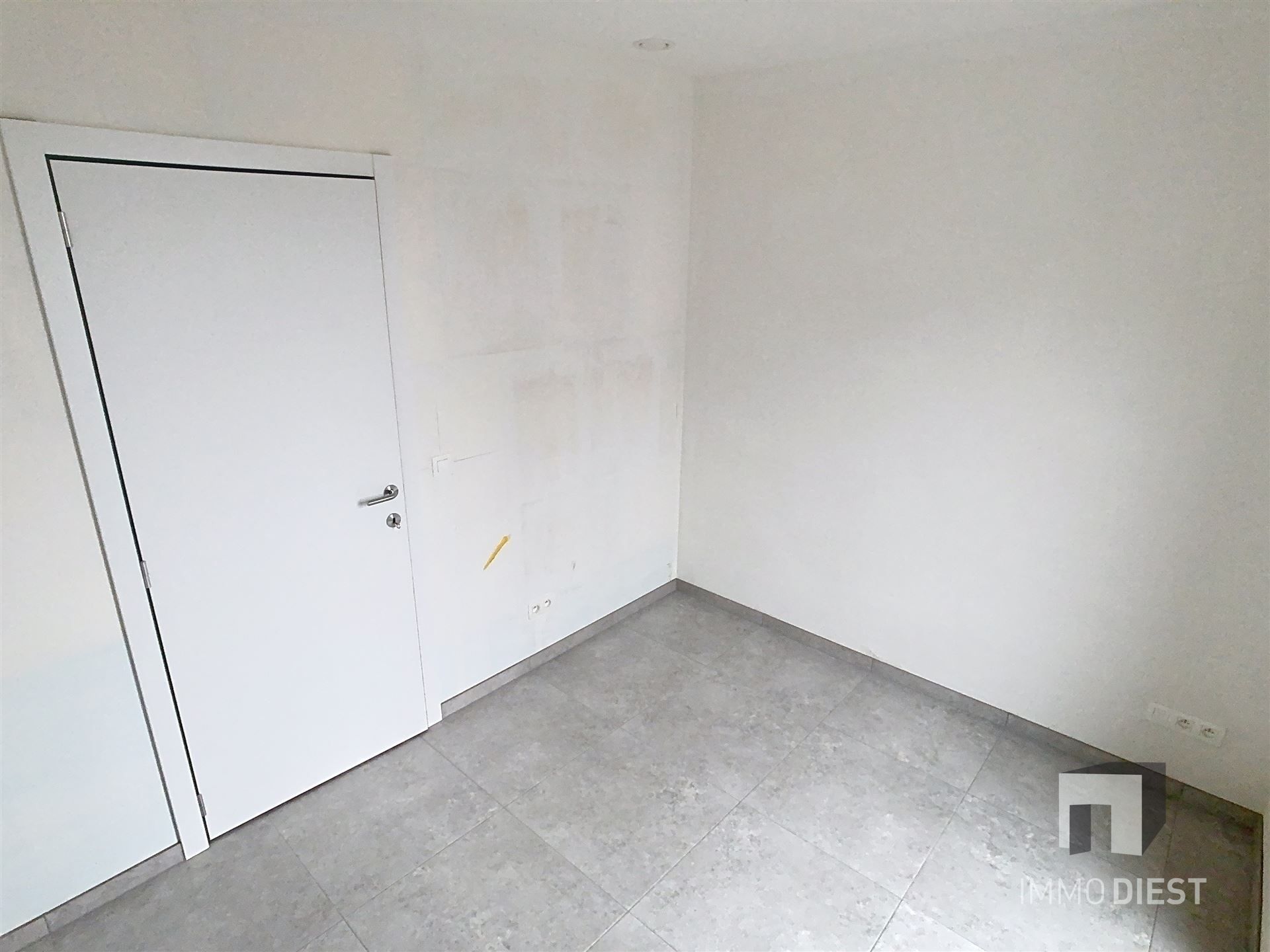 Appartement 2 slaapkamers met staanplaats en kelderbering foto 13