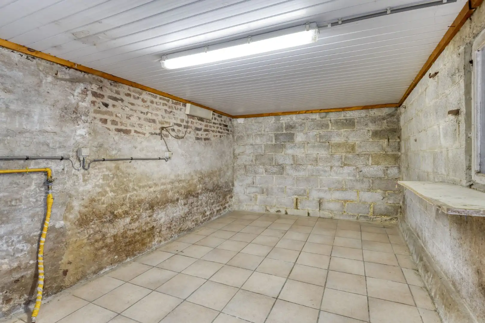 Mogelijkheid te splitsen in 2 woningen - Half open bebouwing (hoeve) met 5 slaapkamers, tuin, terras en zeer ruime garage in Oorbeek (Tienen)! – EPC 730 kWh/m²  foto 20